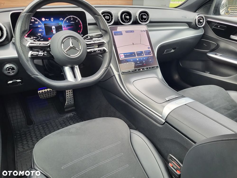 Mercedes-Benz Klasa C 220 d 4Matic T 9G-TRONIC AMG Line - 16