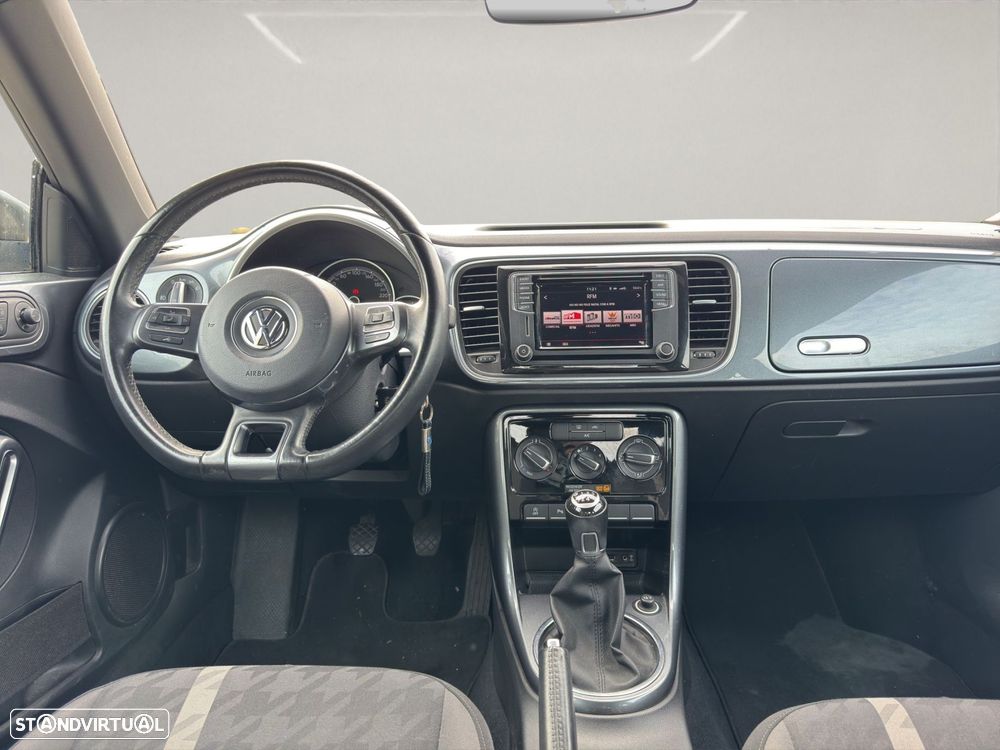 VW New Beetle 2.0 TDI - 10