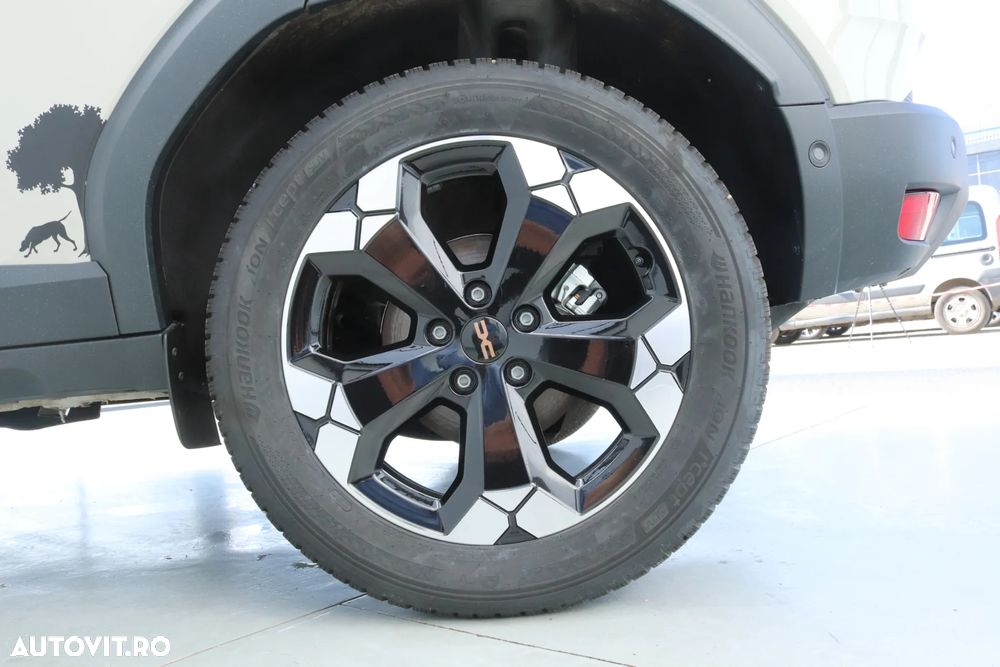 Dacia Duster HEV 155 Extreme - 8