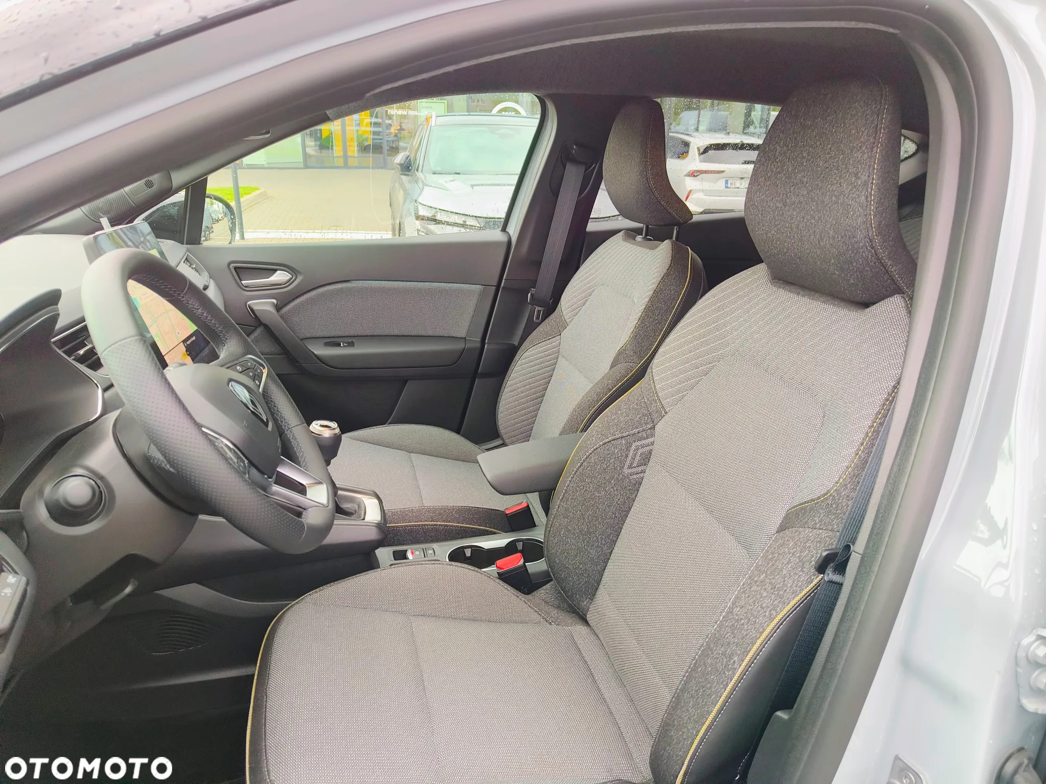 Renault Captur - 12