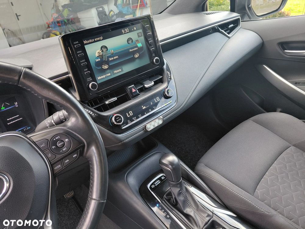 Toyota Corolla 1.8 Hybrid Comfort - 14