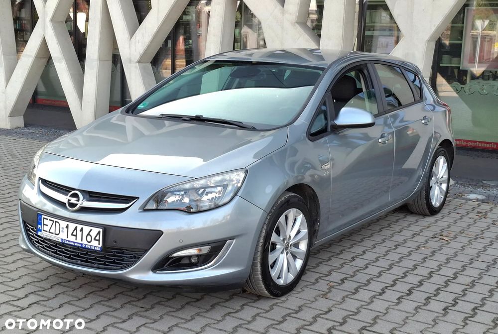 Opel Astra 1.4 Turbo Exklusiv - 3