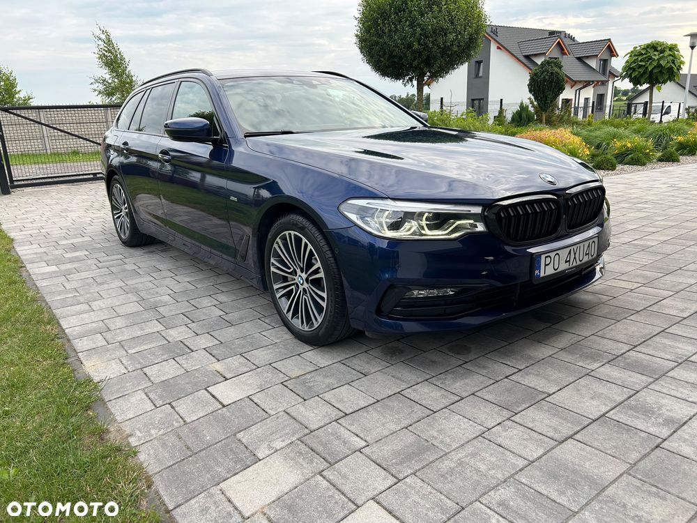 BMW Seria 5 525d Sport Line - 3