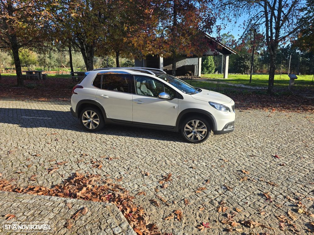 Peugeot 2008 PureTech 110 Stop&Start Crossway - 3