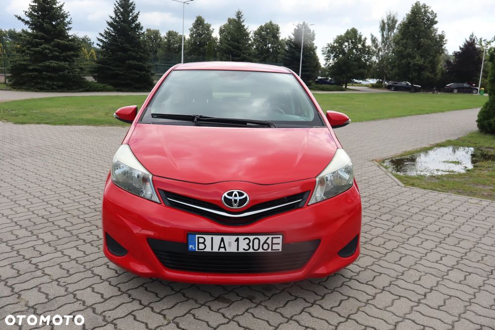 Toyota Yaris 1.33 Premium - 9