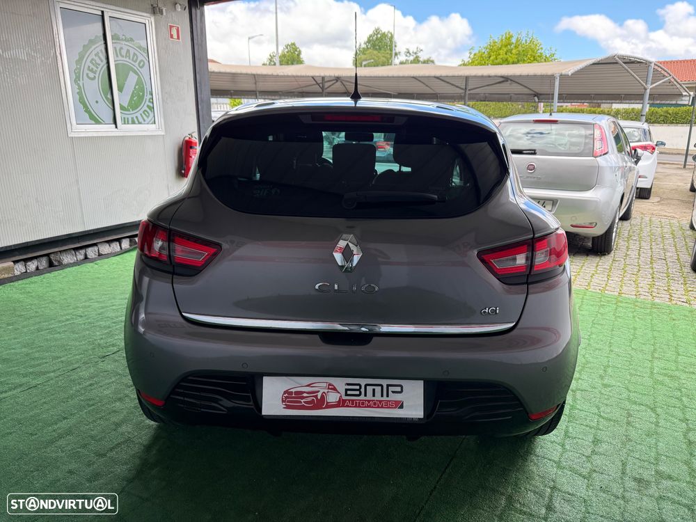 Renault Clio 1.5 dCi Dynamique S - 7