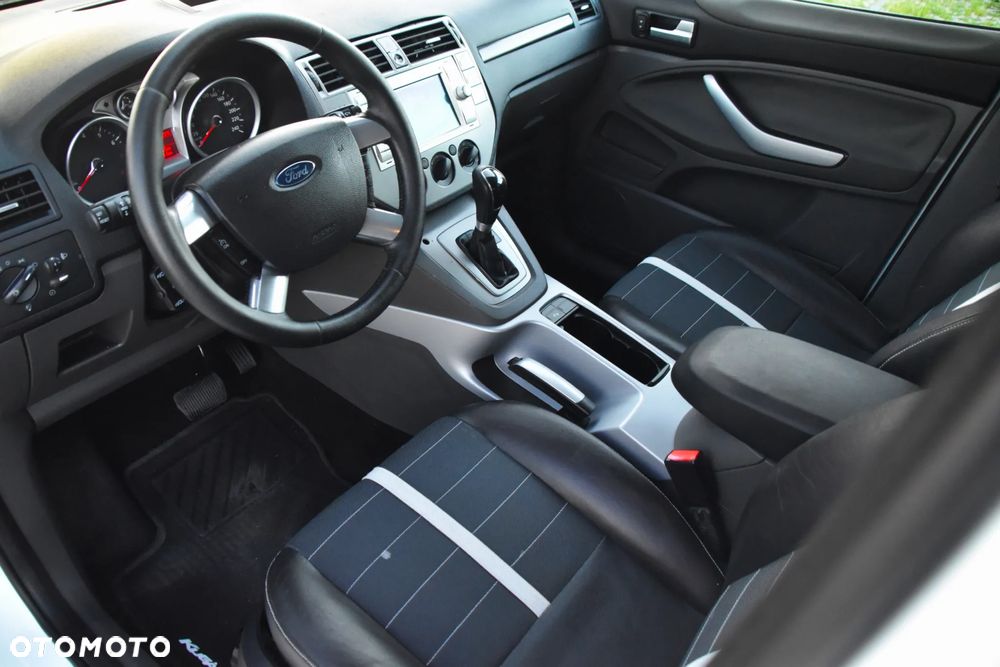 Ford Kuga 2.5 4x4 White Magic - 6