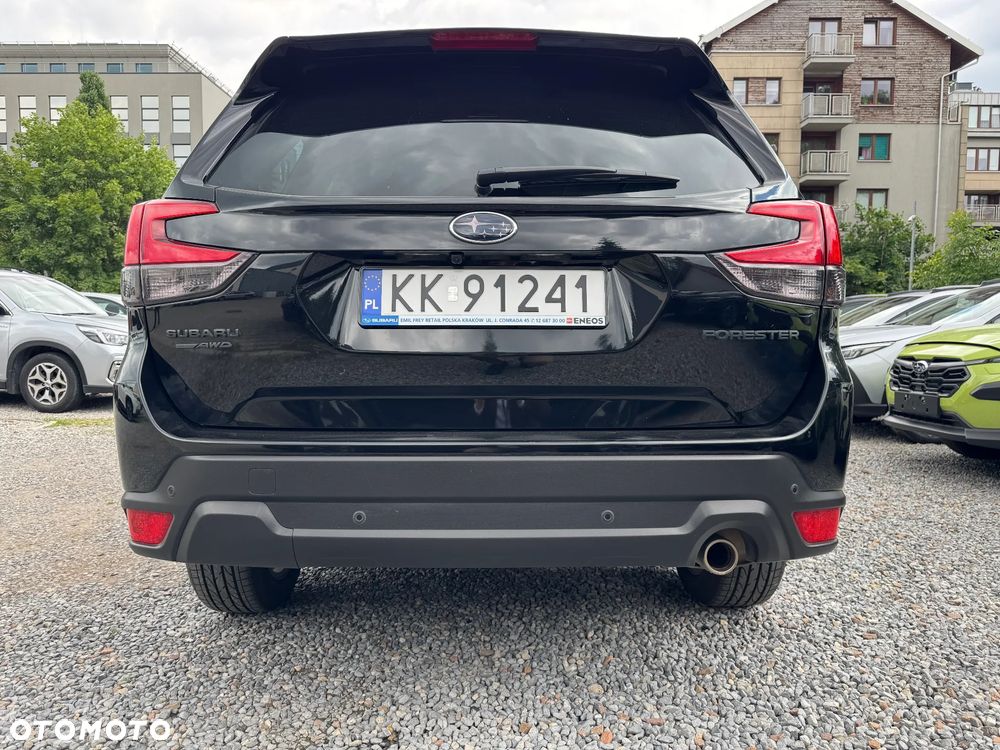 Subaru Forester 2.0i-L Platinum Black Edition EyeSight Lineartronic - 5