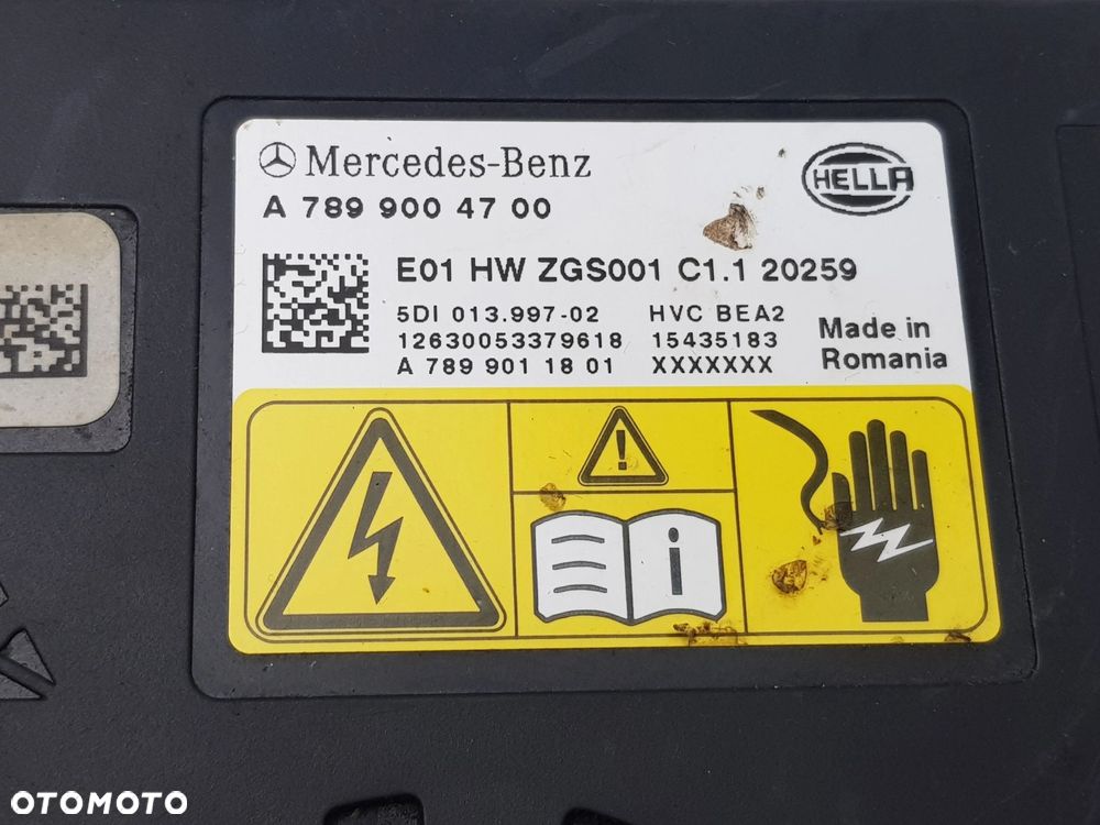 NOWY ORYGINALNY Sterownik Modułu Mercedes A7899004700 - 9