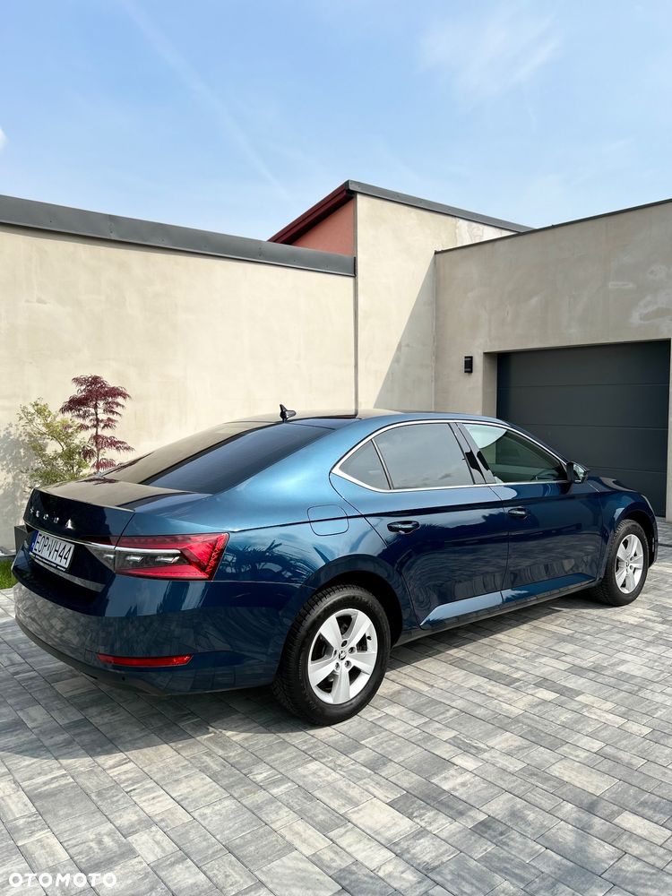 Skoda Superb 2.0 TDI Ambition DSG7 - 28