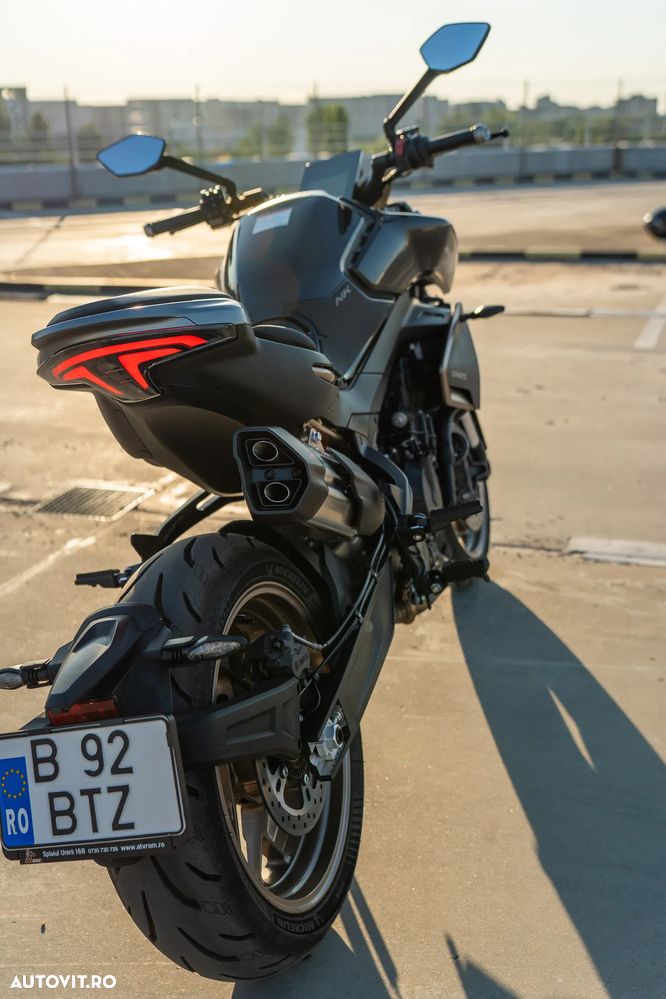 CF Moto 800 NK Advanced - 15