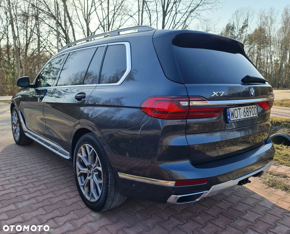 BMW X7 xDrive40i - 38