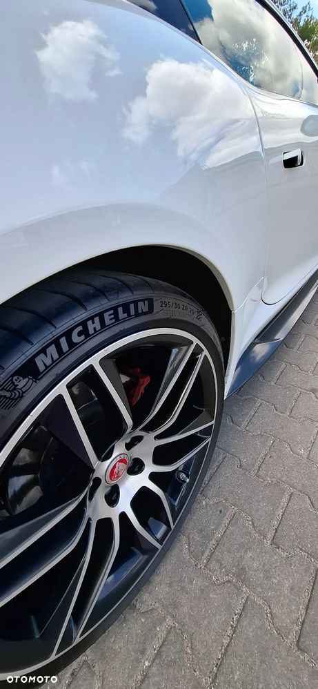 Jaguar F-Type - 5
