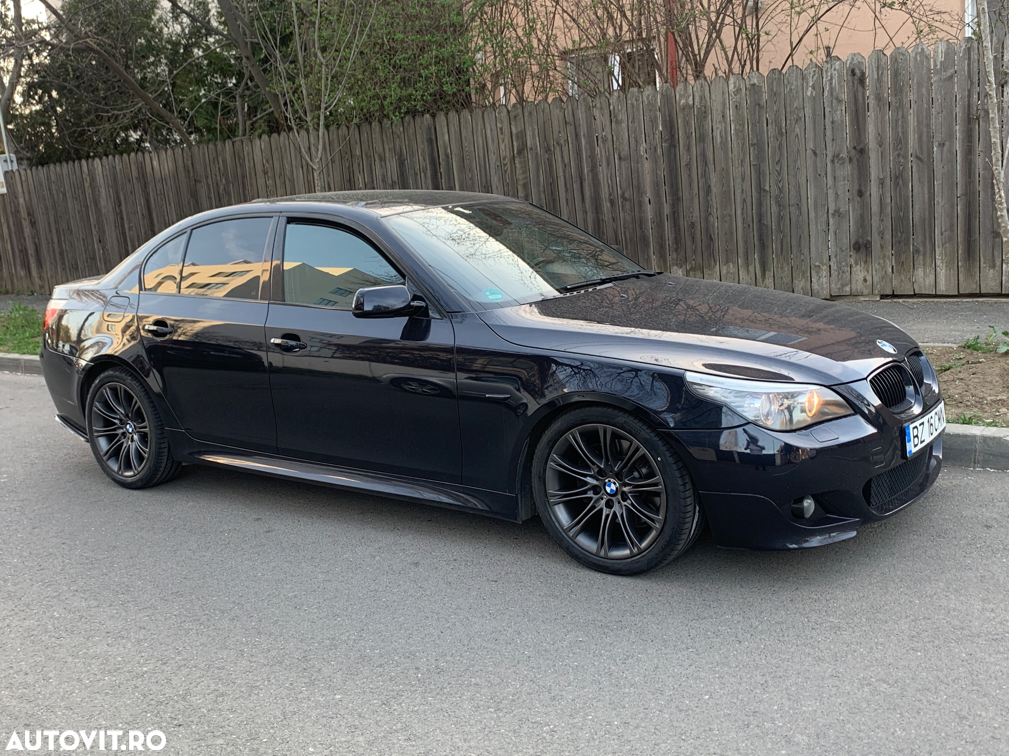 BMW Seria 5 525d Aut. Edition Sport - 3