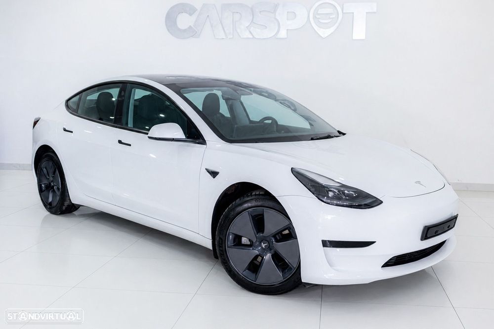 Tesla Model 3 Long-Range Dual Motor AWD - 2