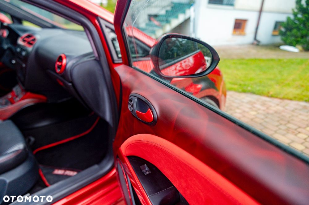 Seat Leon 2.0 T FSI Cupra R - 22