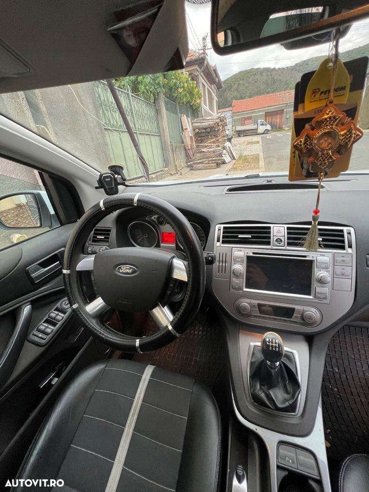 Ford Kuga 2.0 TDCi Titanium - 5