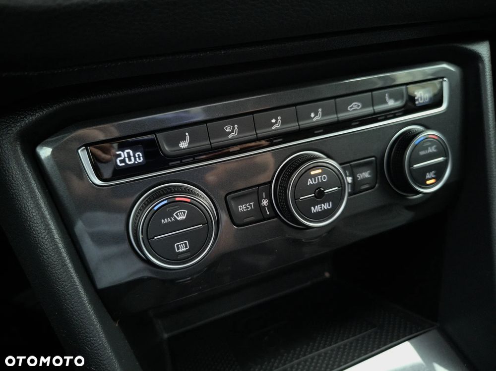 Volkswagen Tiguan 1.4 TSI BlueMotion Technology Exclusive - 22