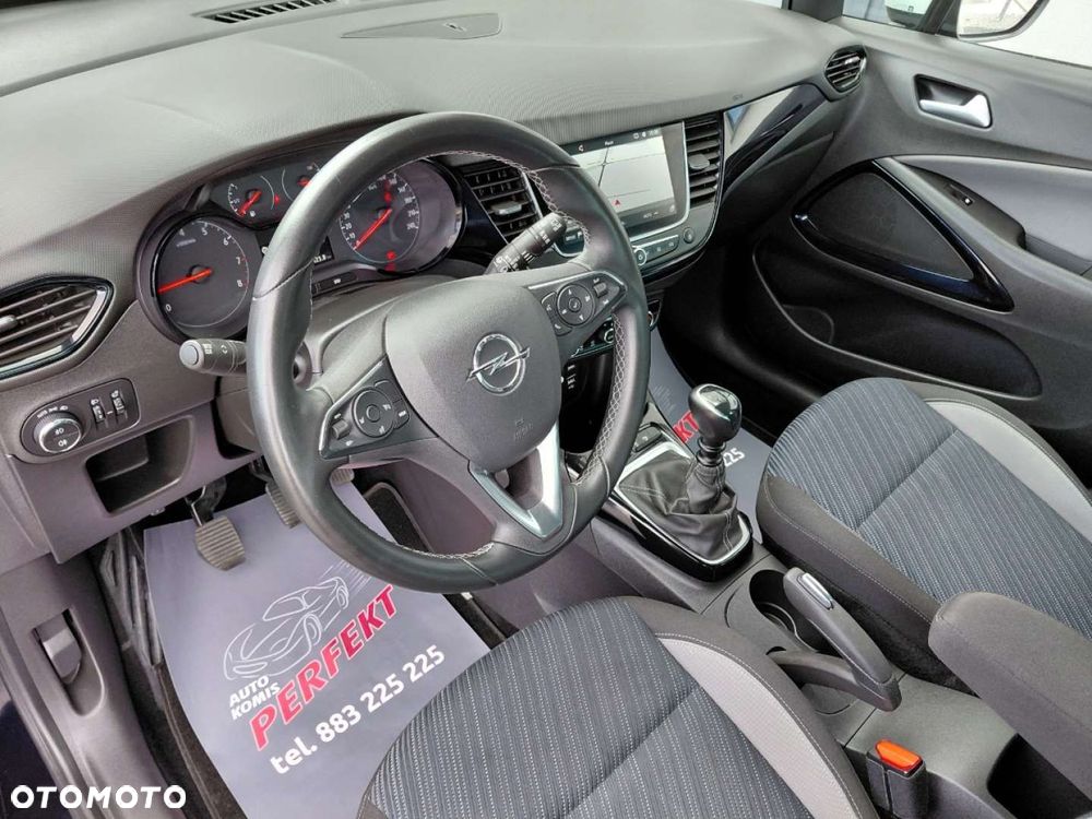 Opel Crossland X - 12