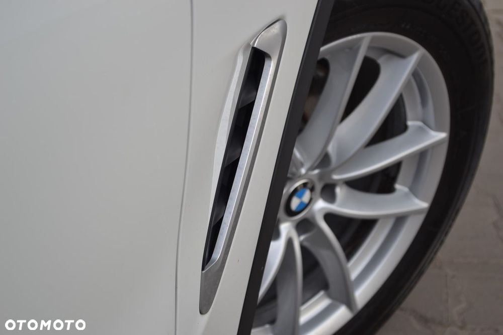 BMW X4 xDrive20d Business Edition sport - 4