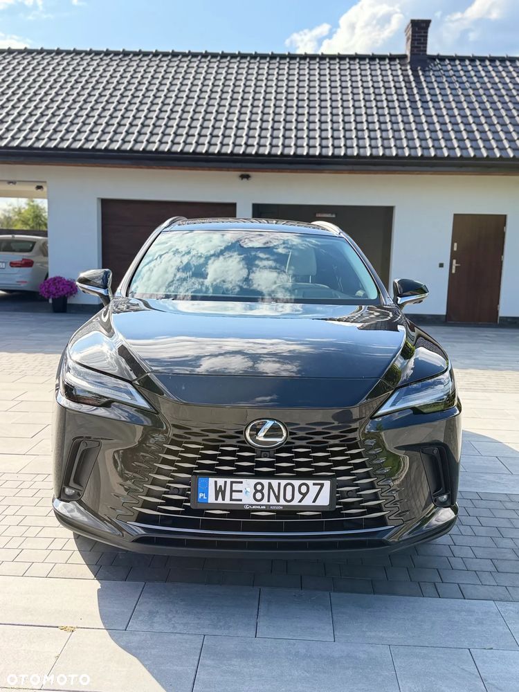 Lexus RX 450h+ Omotenashi - 4
