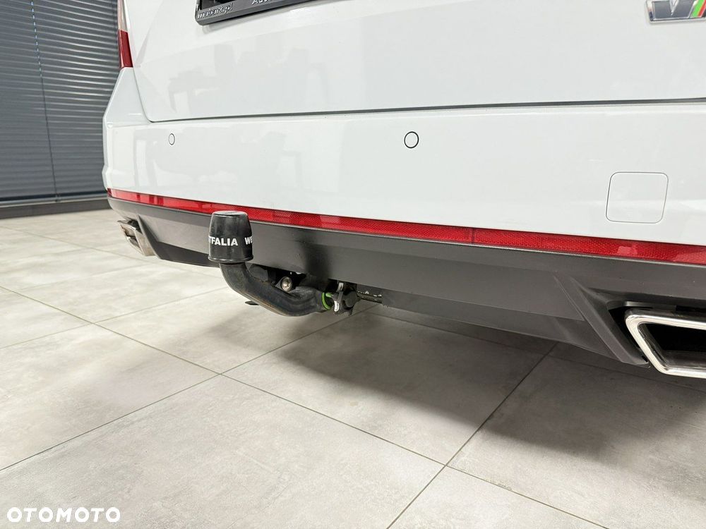 Skoda Octavia 2.0 TDI RS Challenge DSG - 16