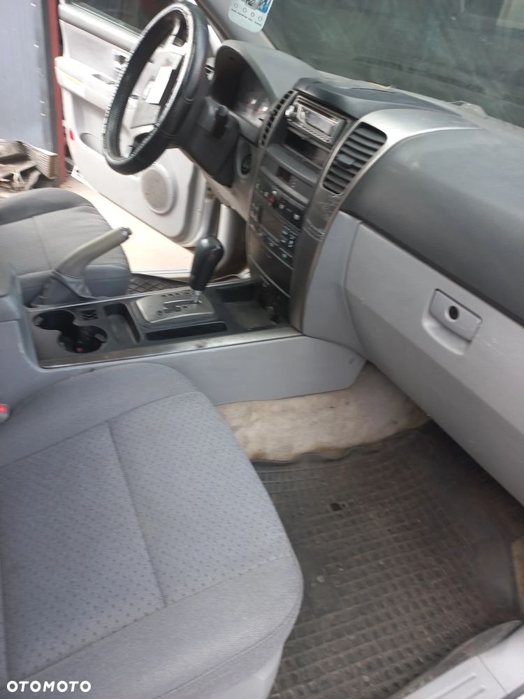 Kia Sorento 2.5 CRDi (lea) - 9
