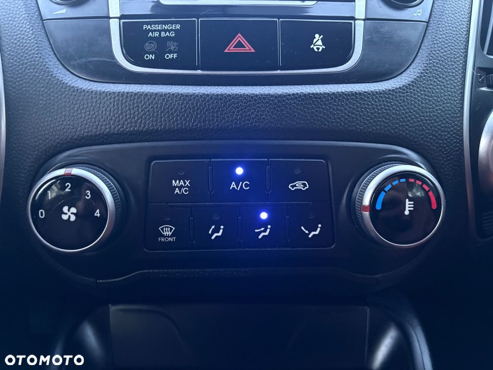 Hyundai ix35 1.6 GDI Premium 2WD - 18