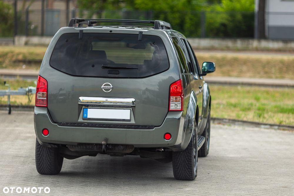 Nissan Pathfinder 2.5 D Platinum - 10