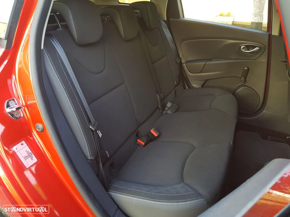 Renault Clio Sport Tourer 1.5 dCi Limited EDition - 38