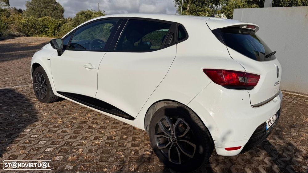 Renault Clio 1.5 dCi Limited - 6