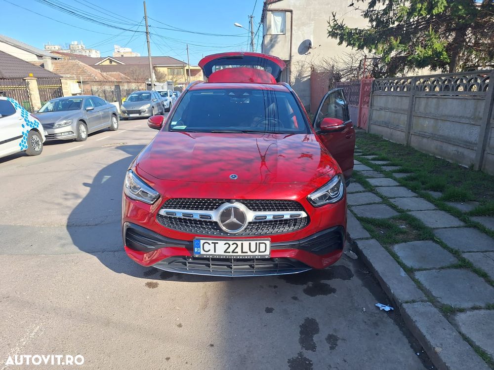 Mercedes-Benz GLA 250 e - 12
