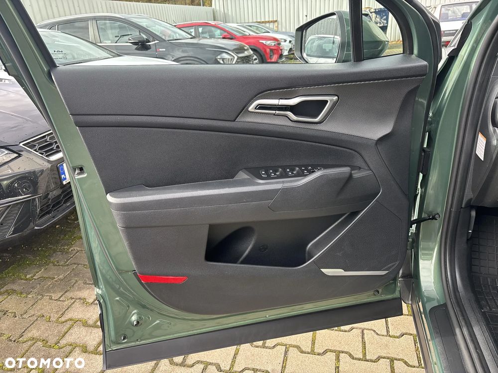 Kia Sportage 1.6 T-GDI MHEV M 2WD DCT - 10