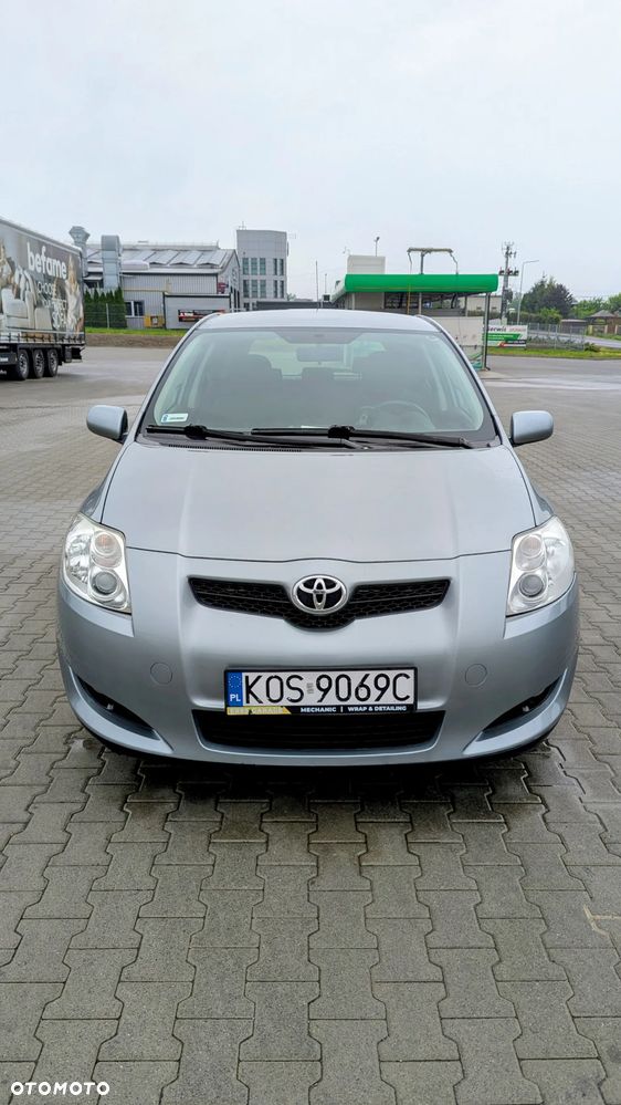 Toyota Auris 1.6 VVT-i Prestige - 1