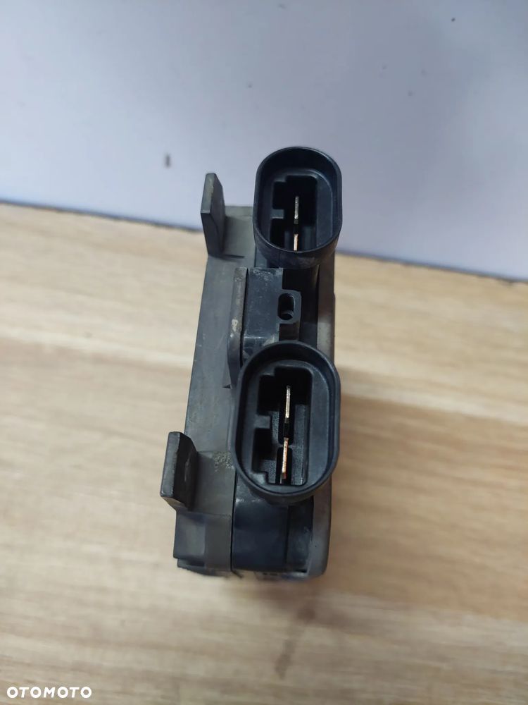 Moduł sterownik wiatraka wentylatoar  2.0 2.4 Volvo s60 v60 xc60 v70 xc70 v90 08-18 Ford Land Rover Łuków części - 3