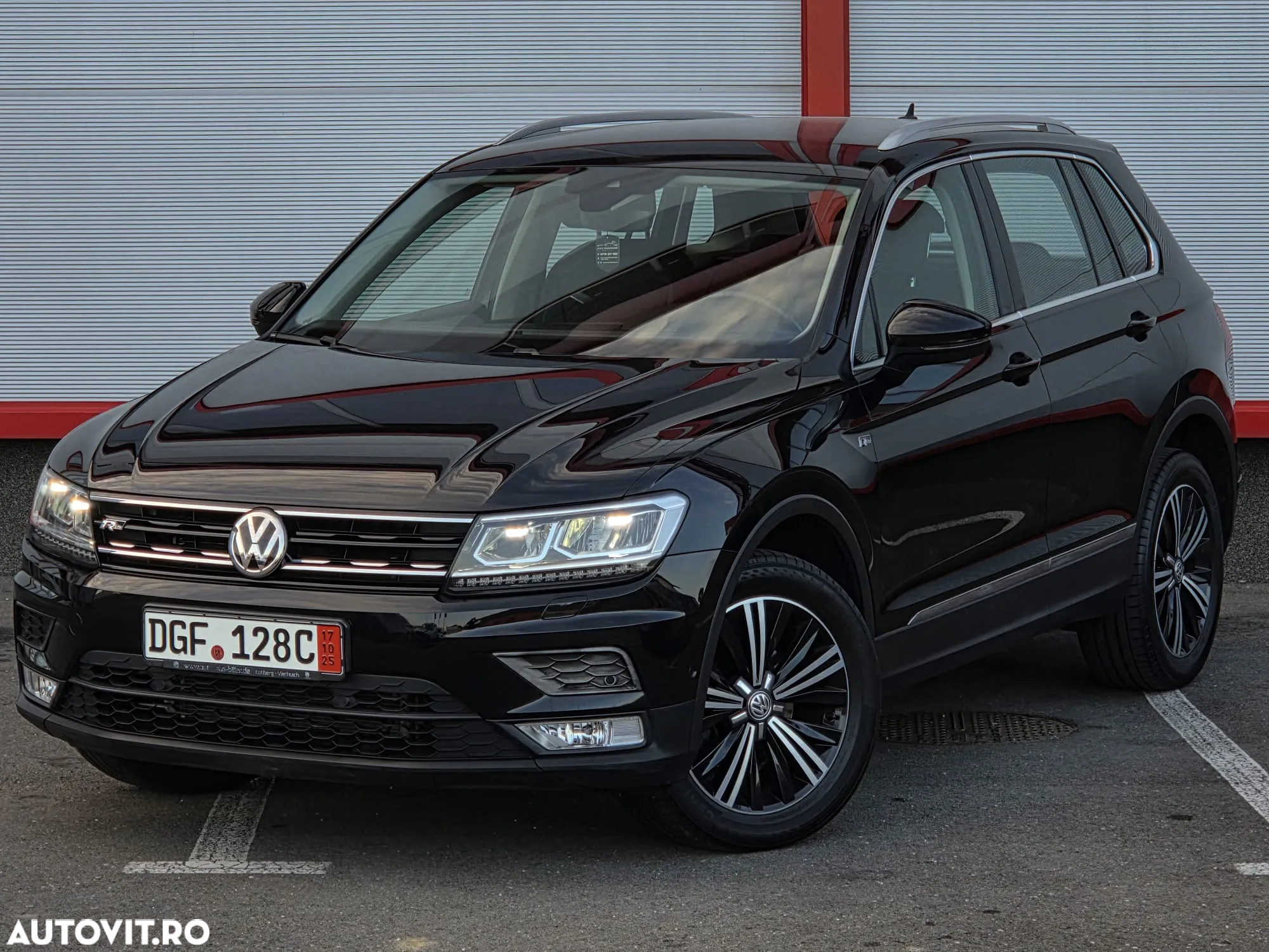 Volkswagen Tiguan 2.0 TDI 4Mot DSG Highline - 11