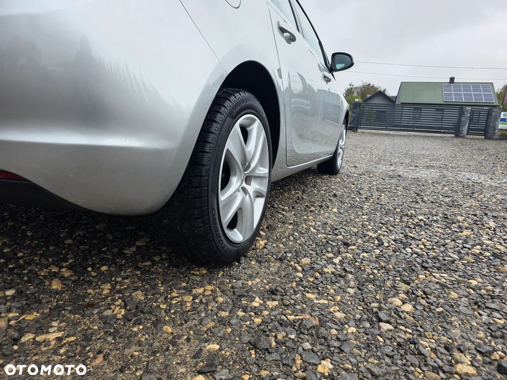 Opel Astra 1.6 Active - 27