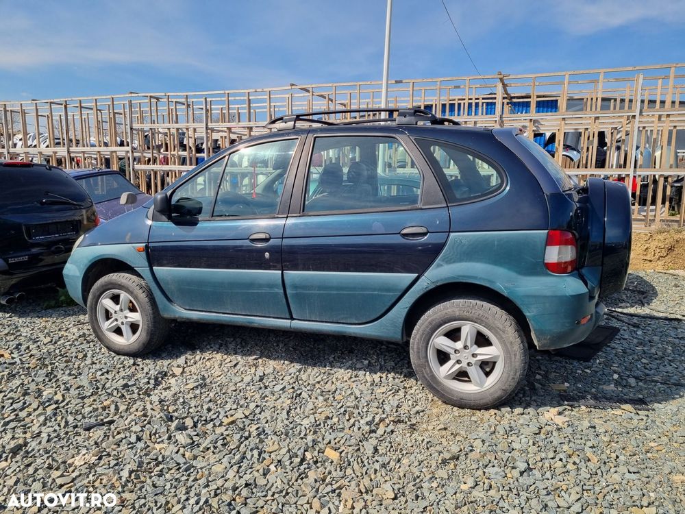 Dezmembrari  Renault SCENIC RX4  2000  > 2003 - 4