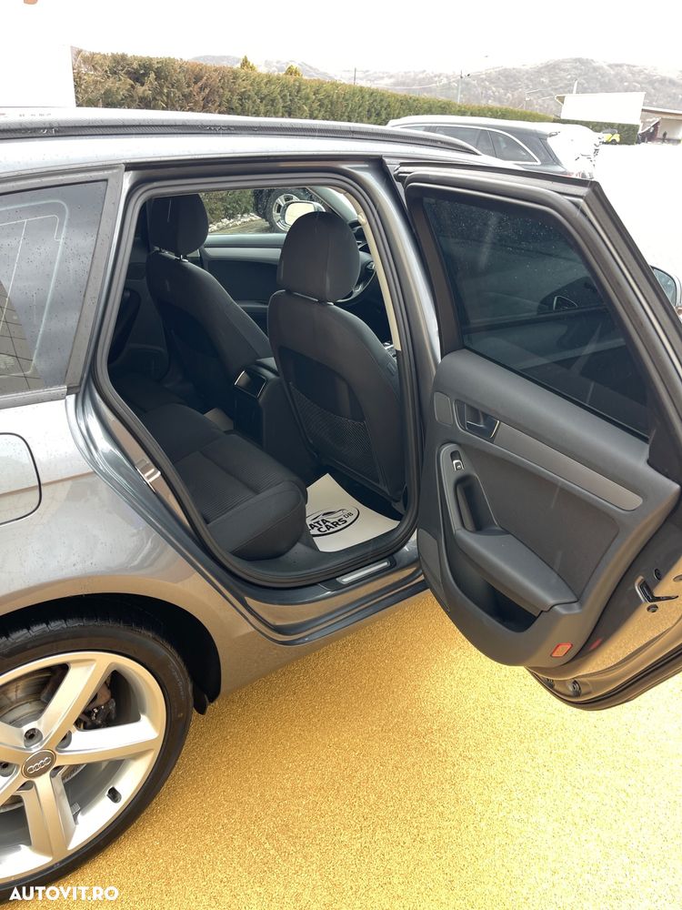 Audi A4 2.0 TDI DPF quattro S tronic Ambition - 22