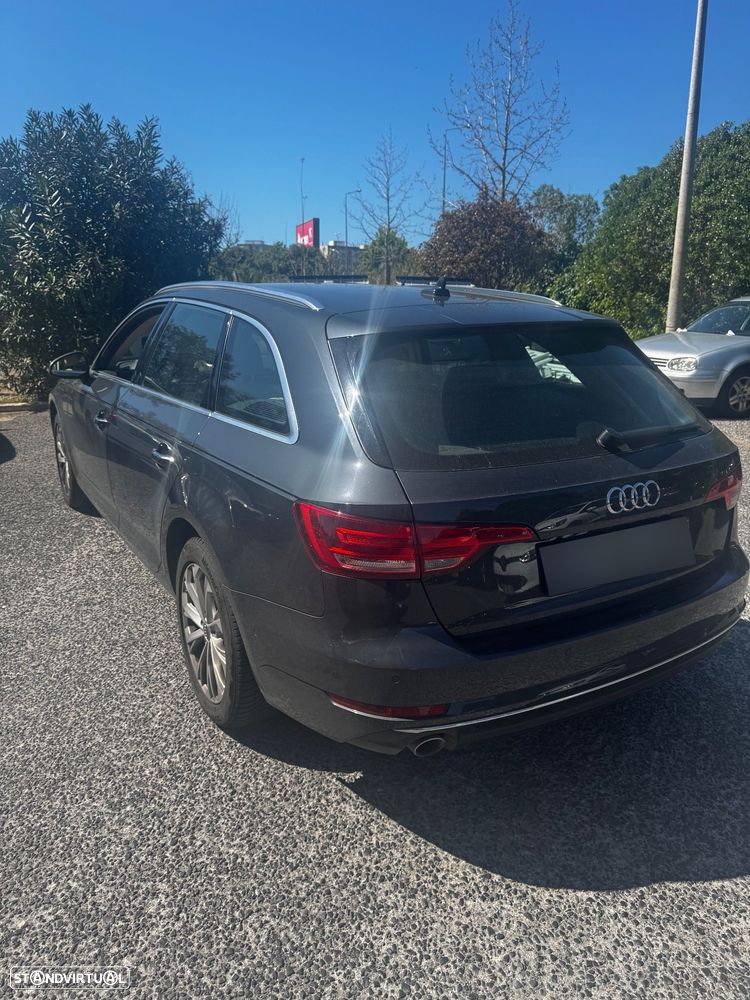 Audi A4 Avant 2.0 TDI Design - 3