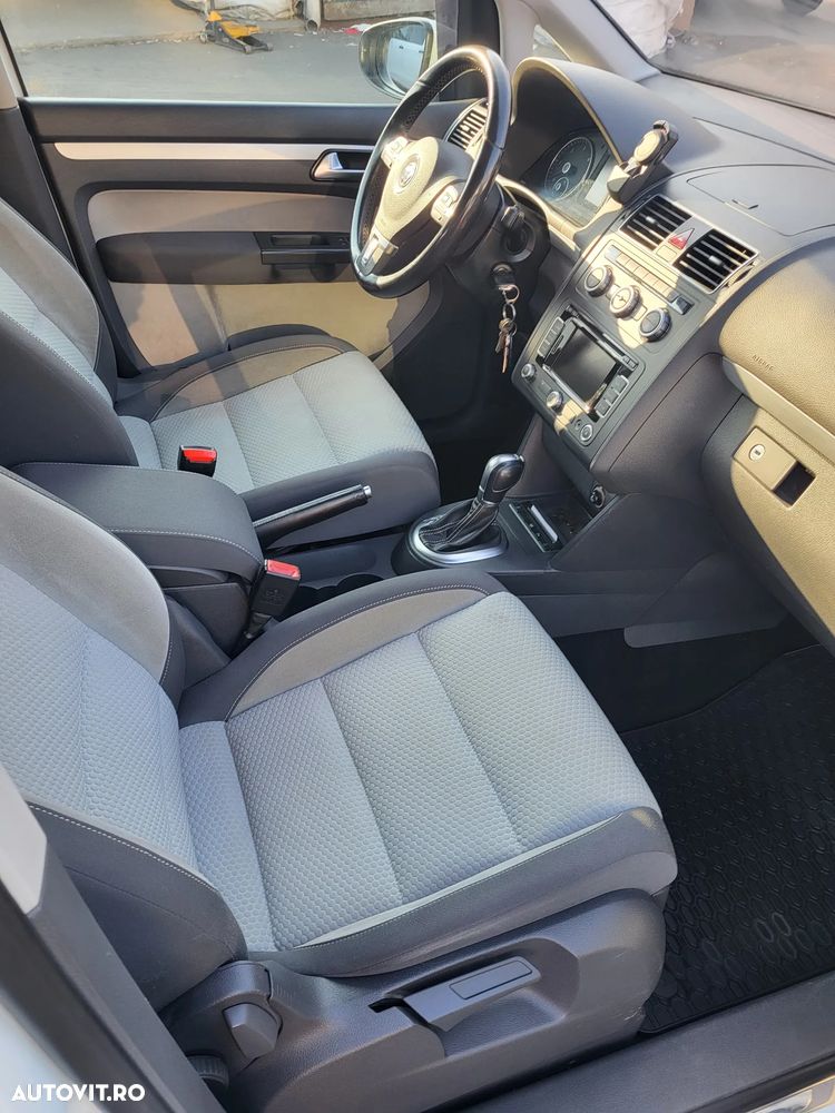 Volkswagen Touran Cross 2.0 TDI DSG - 10