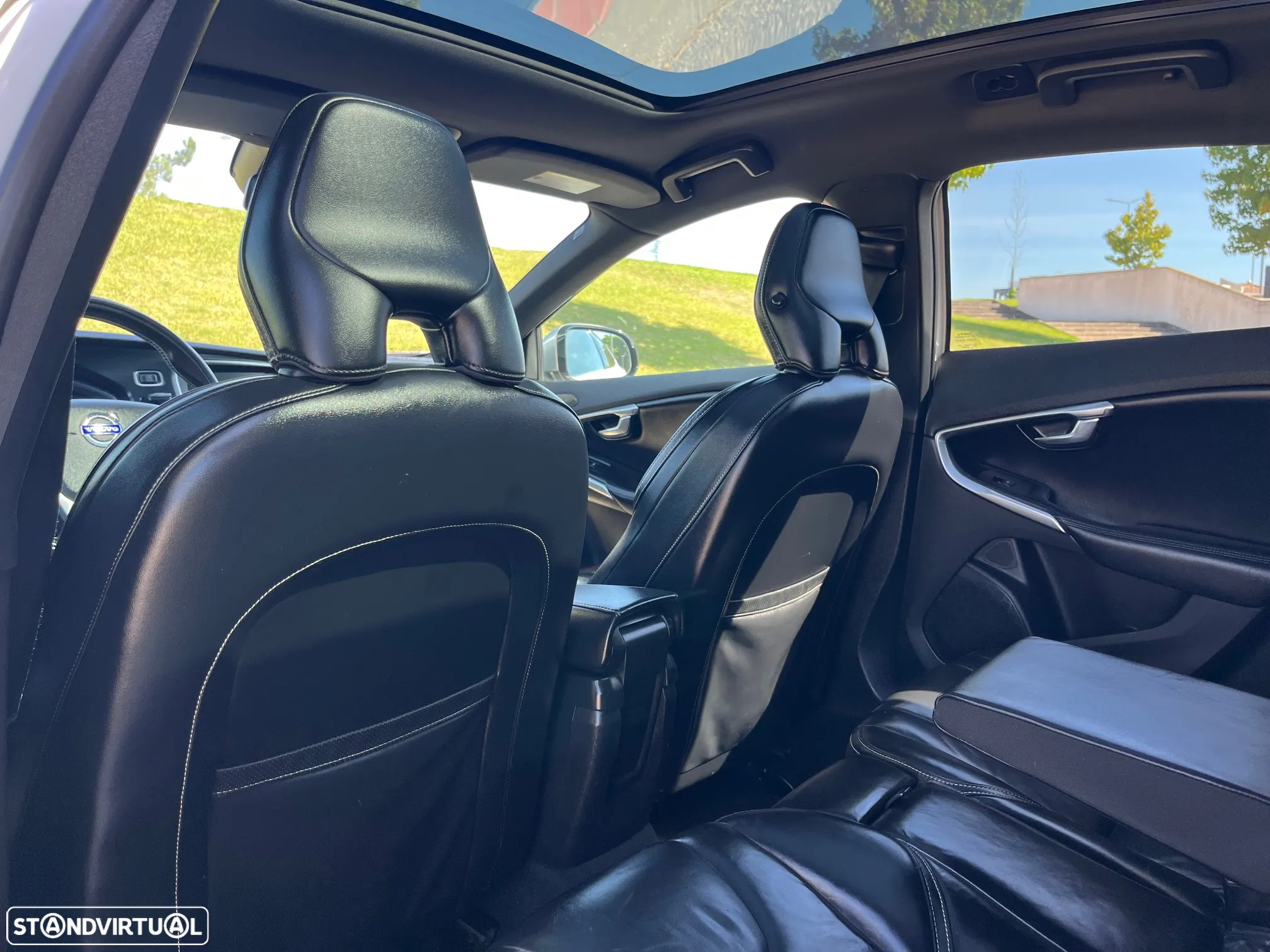 Volvo V40 1.6 D2 R-Design Summum - 7