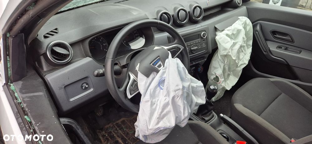 Dacia Duster 1.6 SCe Access - 6