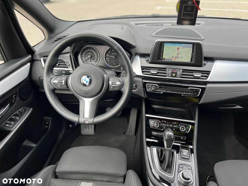 BMW Seria 2 220i Gran Tourer Sport-Aut Sport Line - 27