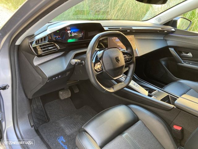 Peugeot 308 SW 1.6 Hybrid Allure e-EAT8 - 17