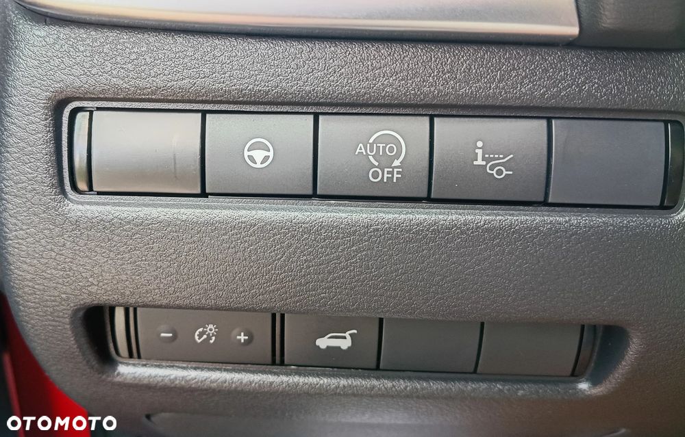 Nissan Qashqai 1.3 DIG-T MHEV N-Connecta - 28