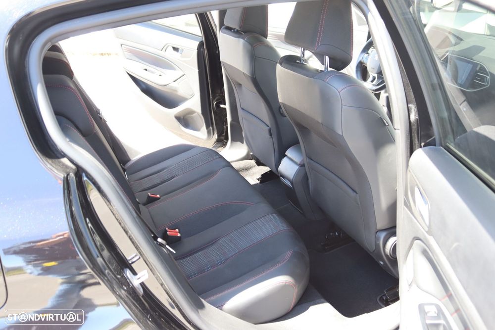 Peugeot 308 - 15