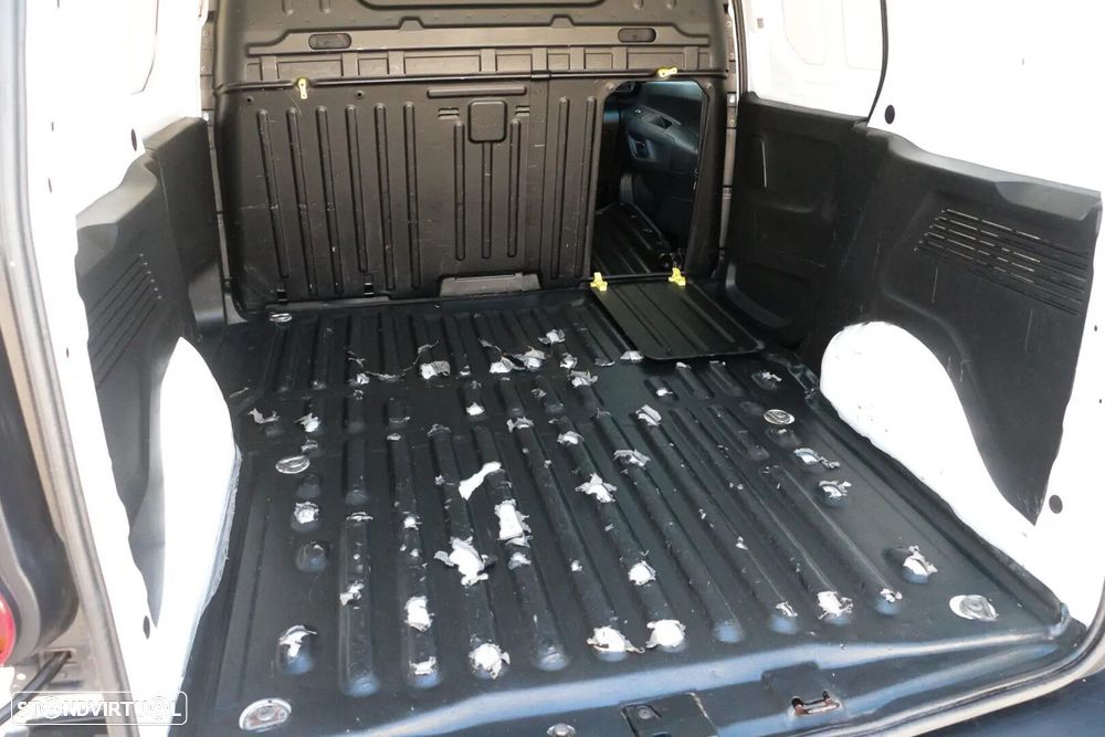 Peugeot Partner Partner 1.6 BlueHDi L1 Pro - 12