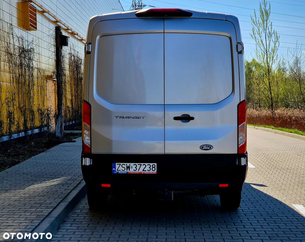 Ford Transit - 4