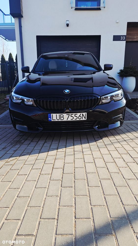 BMW Seria 3 330i Luxury Line sport - 1